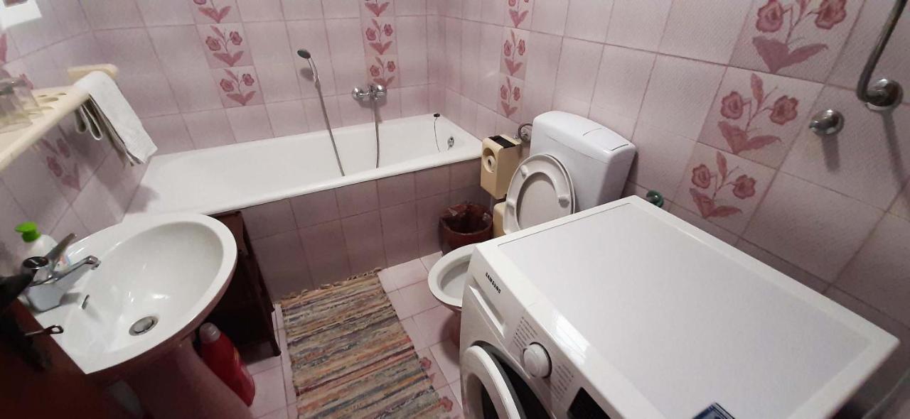 Rooms N&M Baška Voda Buitenkant foto